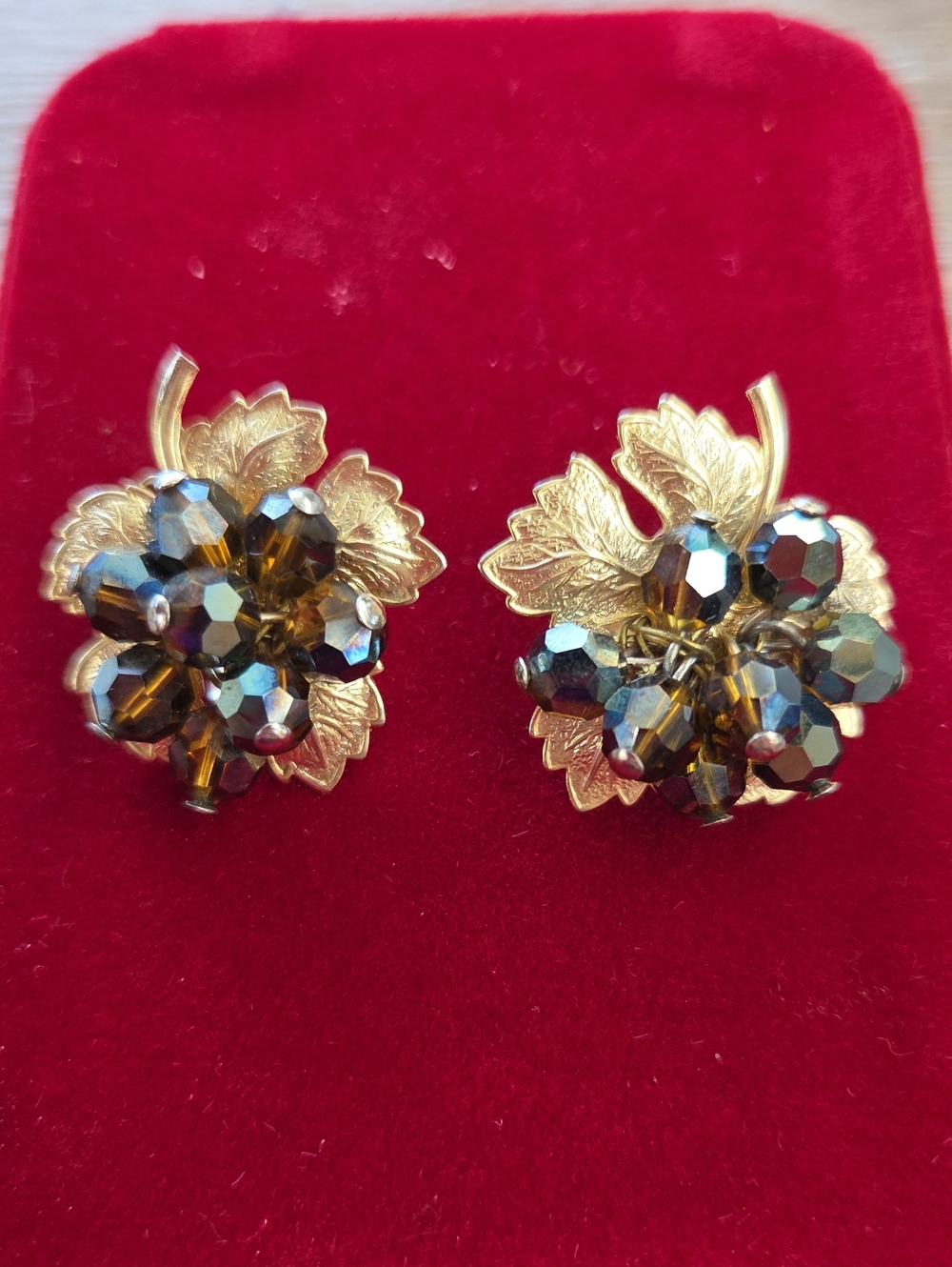Gold Leaf Cluster Earrings with Smoky Amber Colour Beads